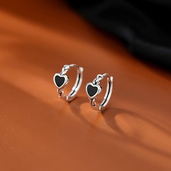 Women's Silver Black Heart Hoop Earrings for Women's Teens Heart Earrings Hoop - Picture 3 of 7